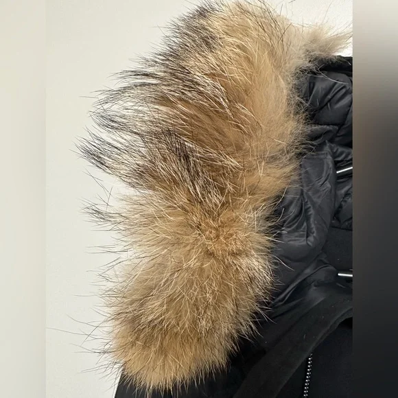 Winter coat - Picture 3 of 4